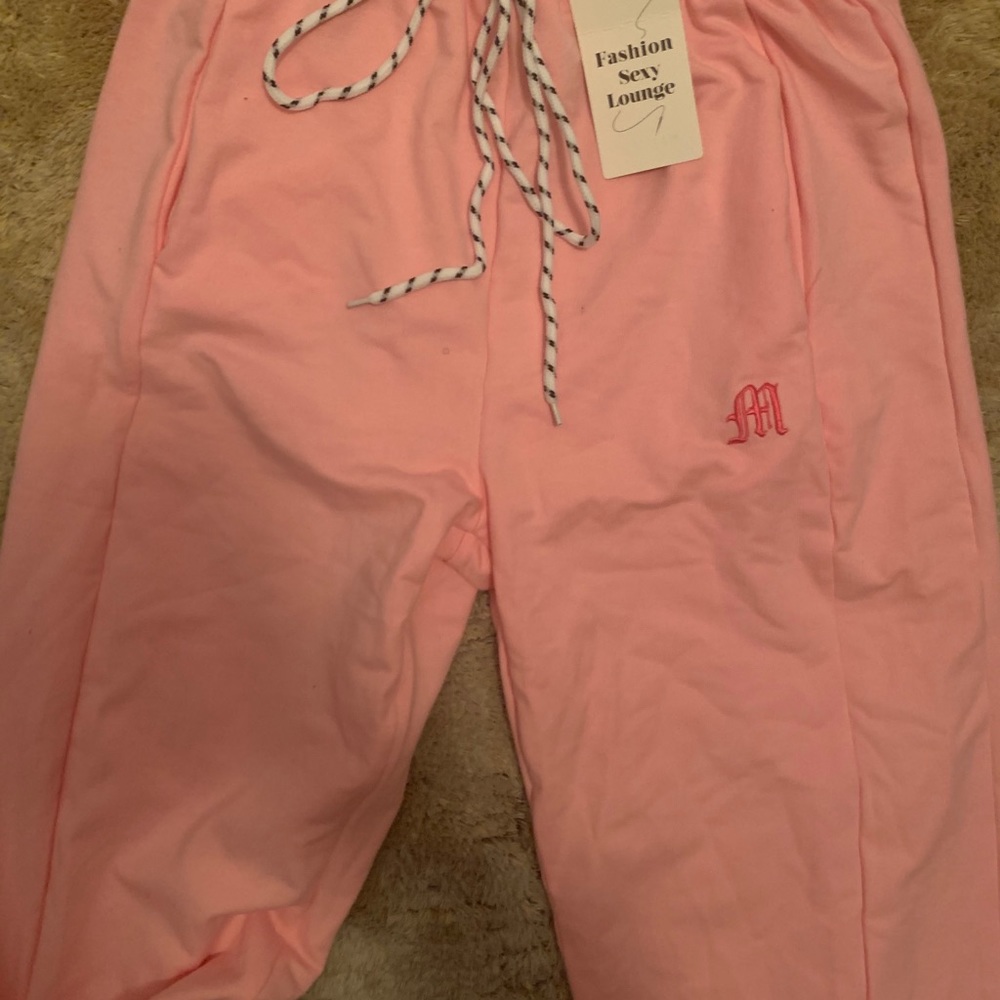 Matching set - Picture 3 of 5